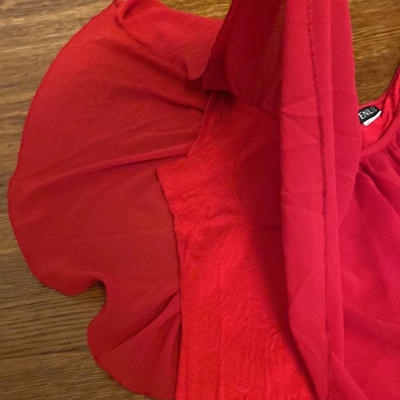 Venus Small Red Sheer Detail Top - Picture 9 of 9